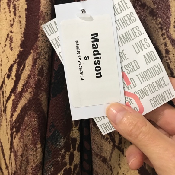NWT Lularoe Madison in rare animal print - Picture 4 of 5